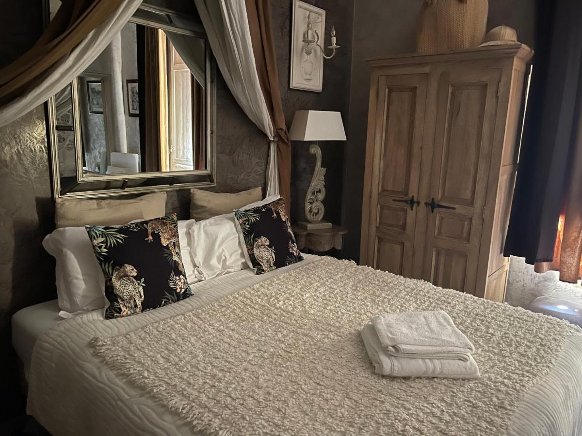 Les Chambres De Amelie B&B Bologna Exteriör bild