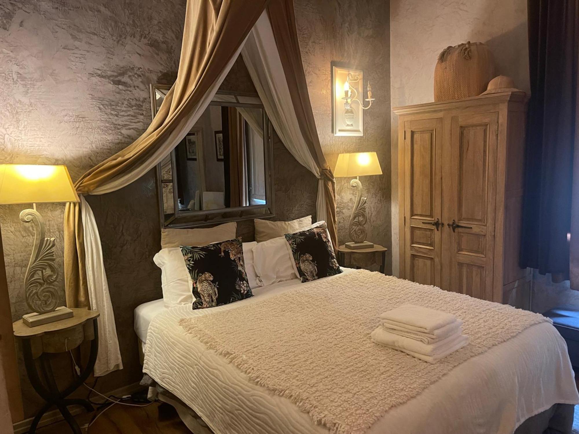 Les Chambres De Amelie B&B Bologna Exteriör bild